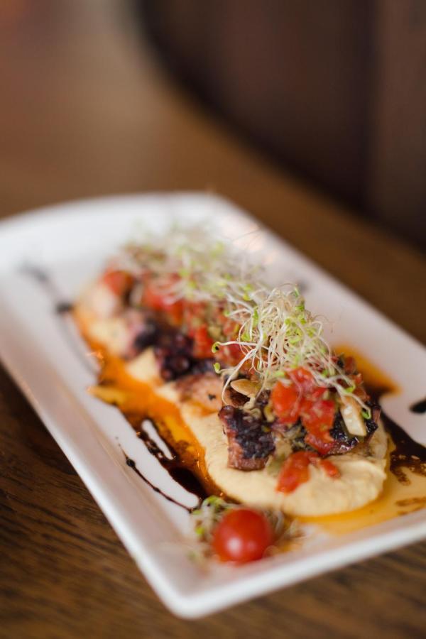 Hotel Las Americas Golden Tower Panama Exterior photo A tapas dish